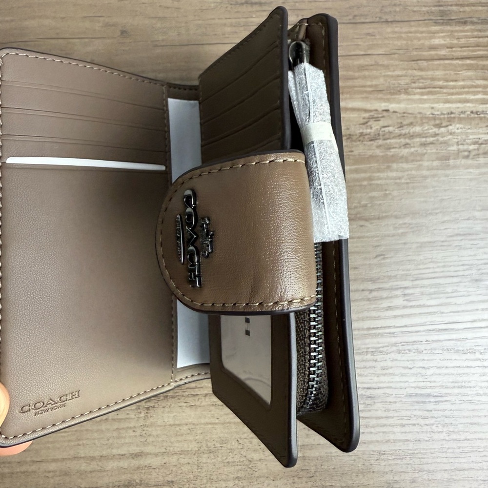 NWT Dark stone Medium Corner Zip Wallet CR791 - Picture 4 of 5